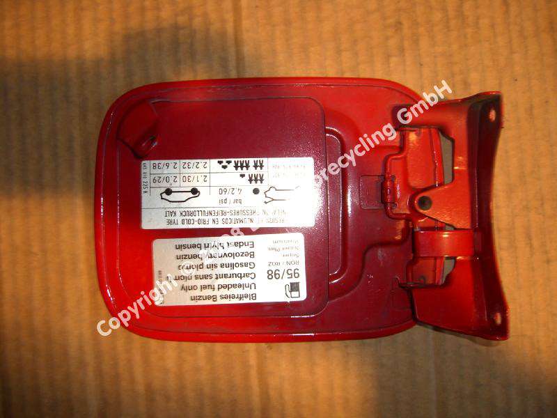 VW Polo 6KV original Tankklappe Tankdeckel rot BJ1999